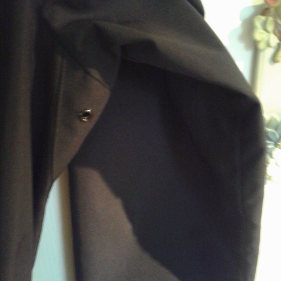 Tranche coat Designer Samuel Dong size M ,qualety material not worn new. - Picture 5 of 11